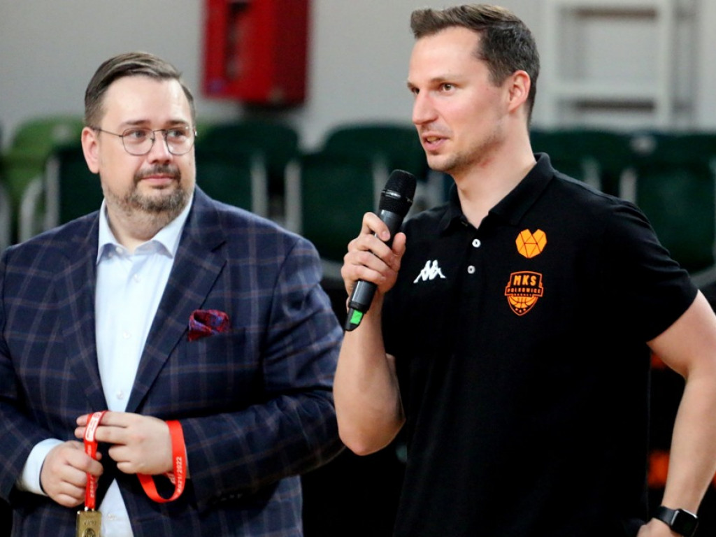 Świętują! Spotkanie mistrzyń z kibicami [ZDJĘCIA]