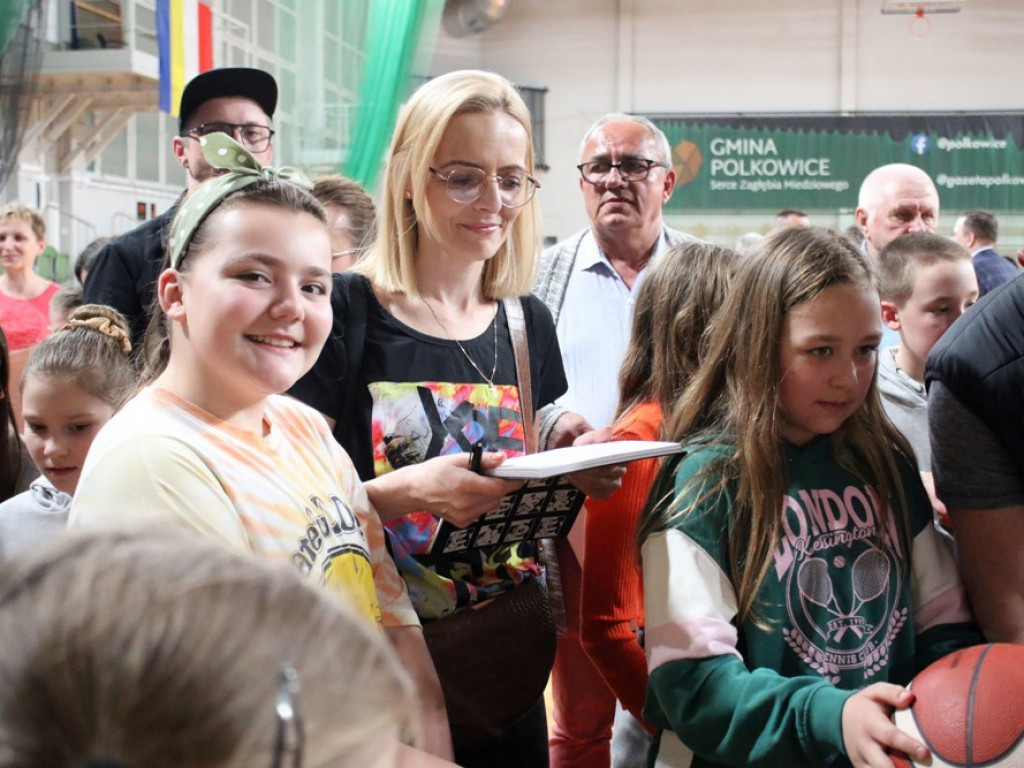 Świętują! Spotkanie mistrzyń z kibicami [ZDJĘCIA]