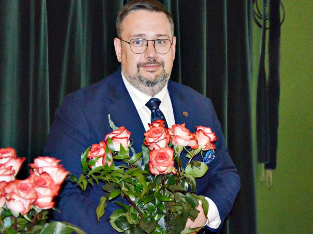 Z absolutorium, ale bez wotum zaufania. Zobacz, jak głosowali radni!