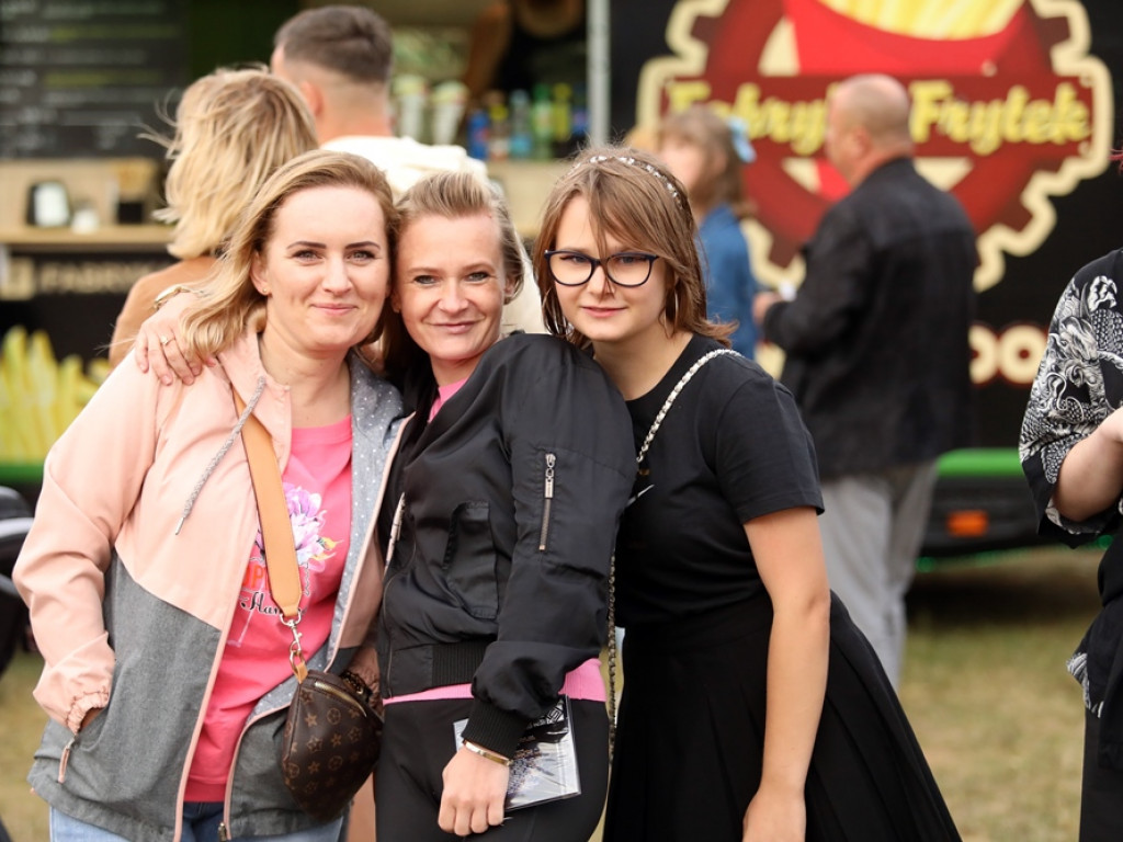 Tłumy pod sceną! Kwiatkowski do fanów: Dziękuję za poświęcenie, doceniam to! [ZDJĘCIA]