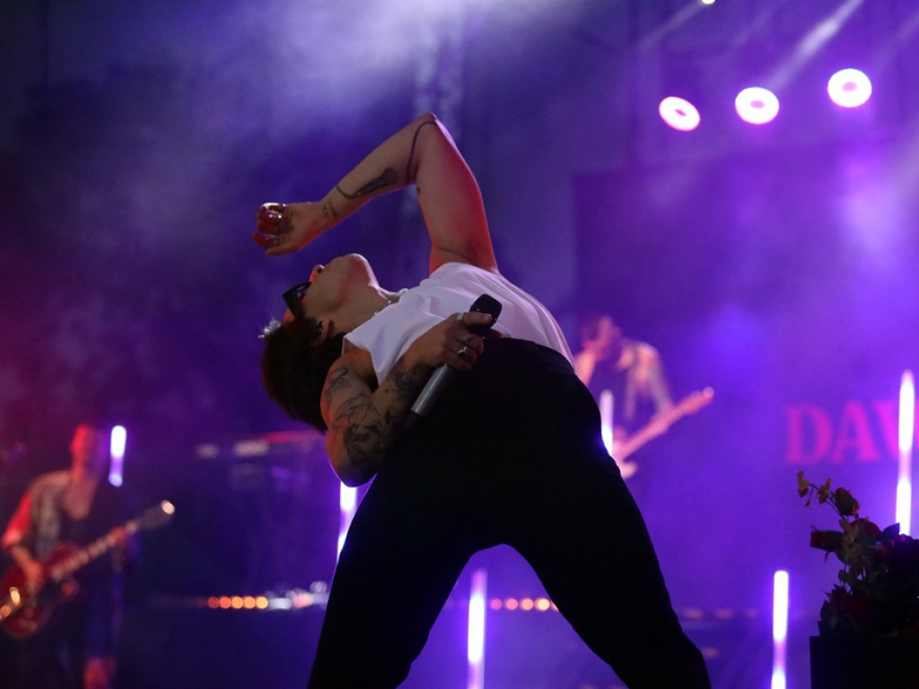 Tłumy pod sceną! Kwiatkowski do fanów: Dziękuję za poświęcenie, doceniam to! [ZDJĘCIA]