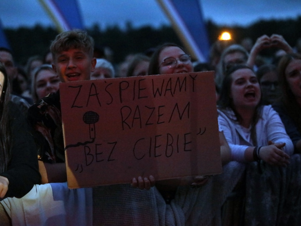 Tłumy pod sceną! Kwiatkowski do fanów: Dziękuję za poświęcenie, doceniam to! [ZDJĘCIA]