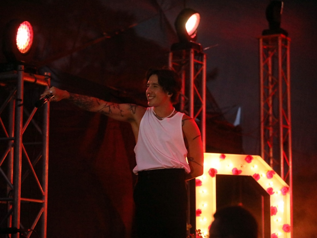 Tłumy pod sceną! Kwiatkowski do fanów: Dziękuję za poświęcenie, doceniam to! [ZDJĘCIA]