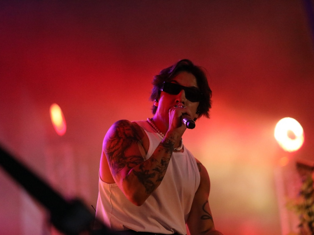 Tłumy pod sceną! Kwiatkowski do fanów: Dziękuję za poświęcenie, doceniam to! [ZDJĘCIA]