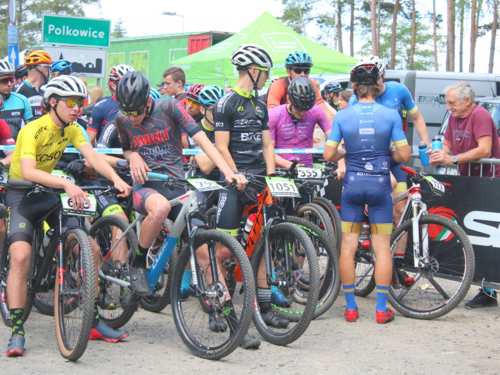 Górscy kolarze na trasie