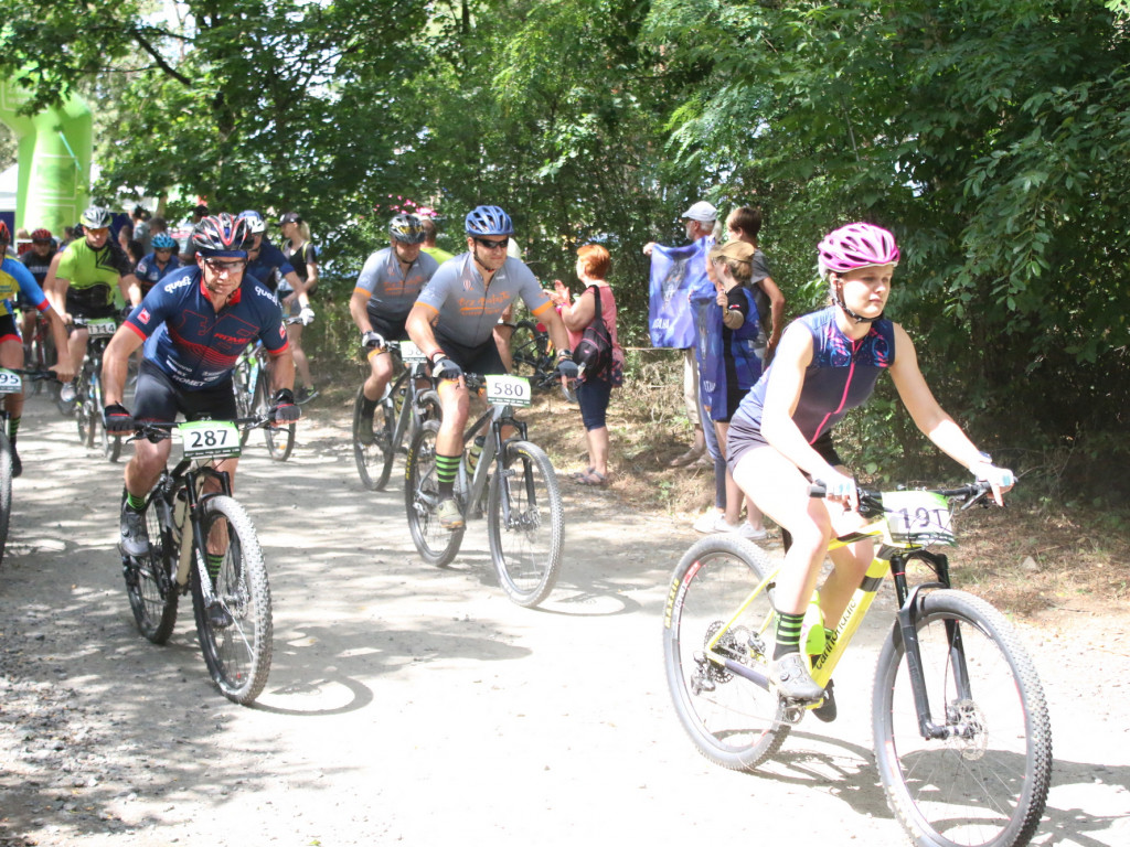 Górscy kolarze na trasie