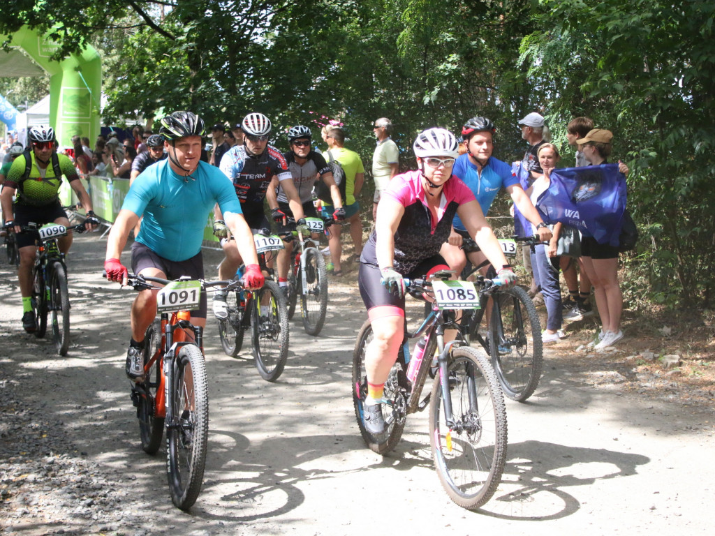 Górscy kolarze na trasie