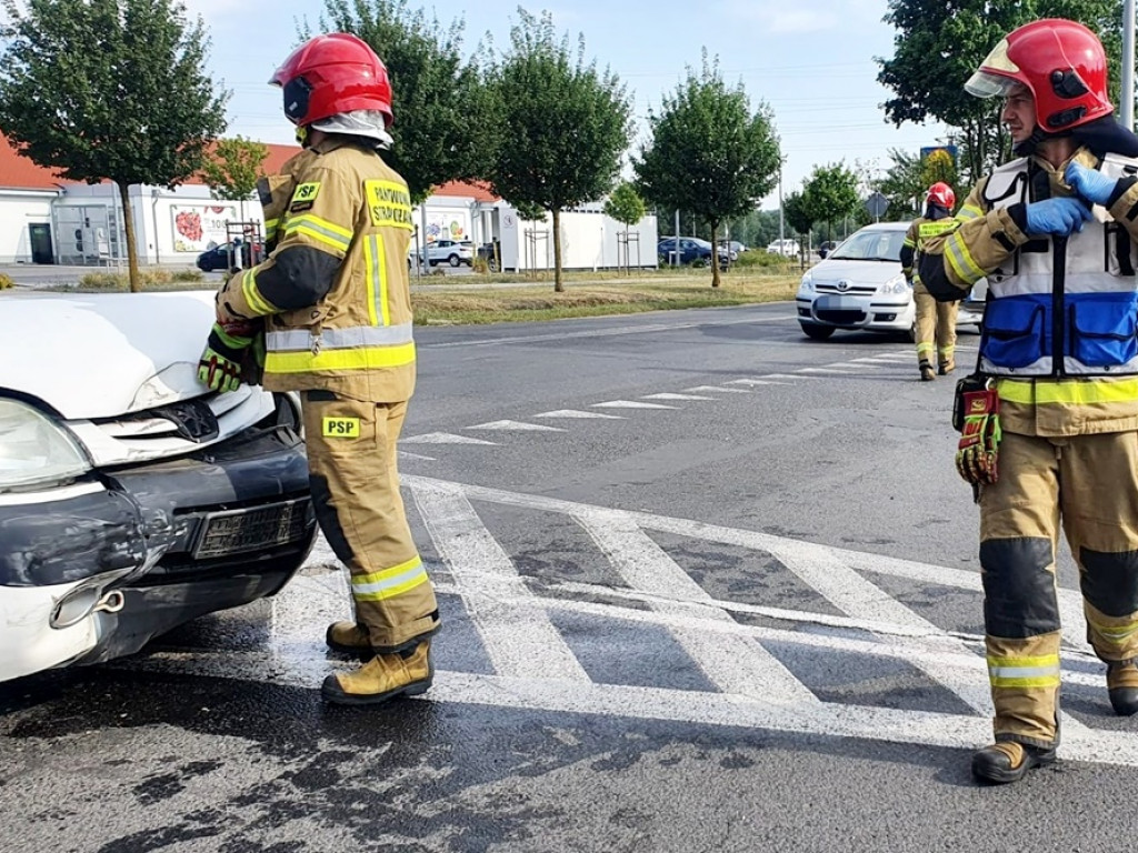 Dwa zderzenia na jednej drodze