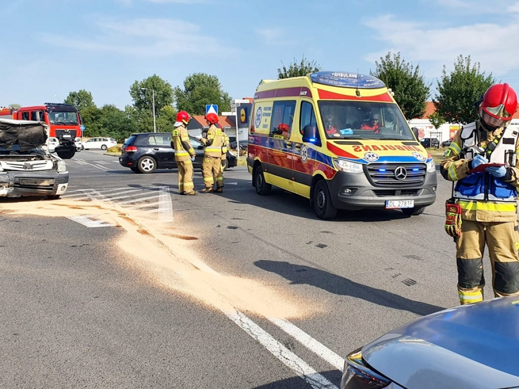 Dwa zderzenia na jednej drodze