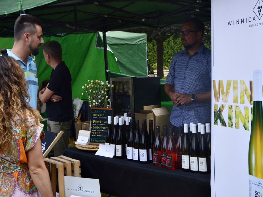 Winiarze z regionu chcą zmienić kulturę picia alkoholu [FOTO]