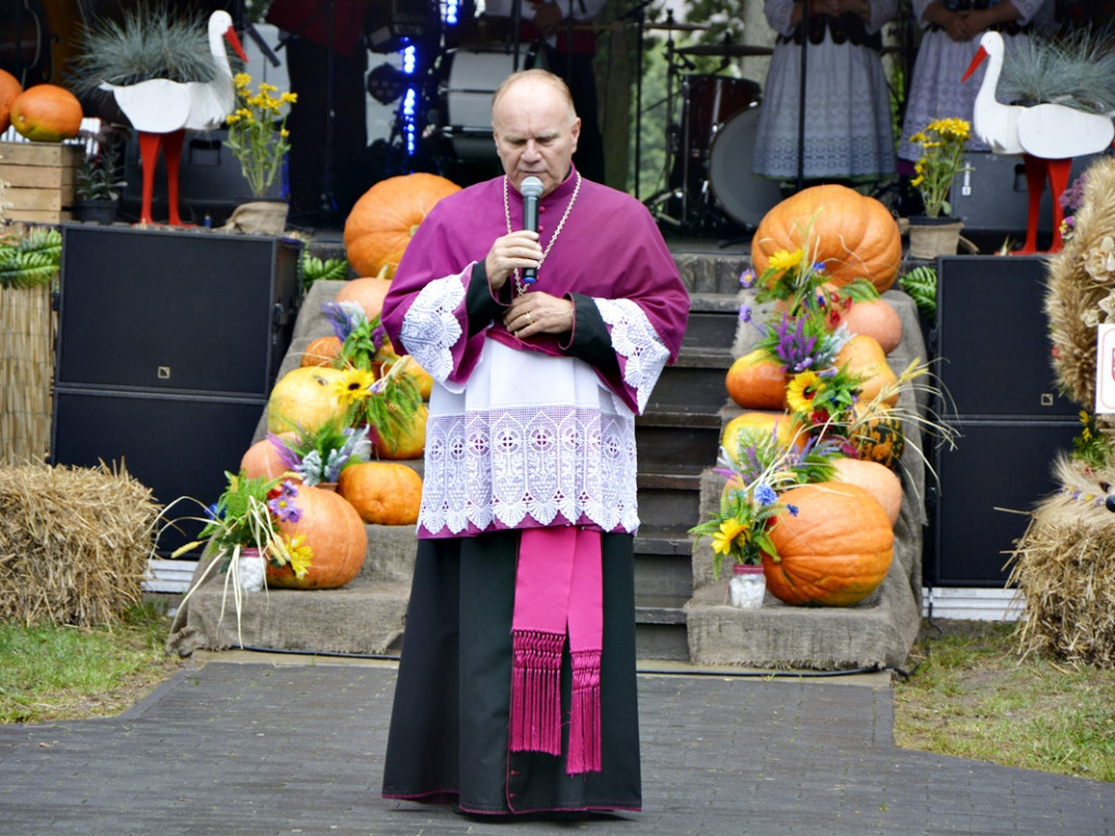 Dożynki w Radwanicach [Zdjęcia]