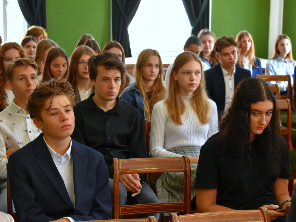 Stypendia burmistrza dla najlepszych