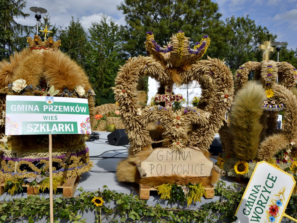 Dożynki powiatowe w Grodowcu [Zdjęcia]