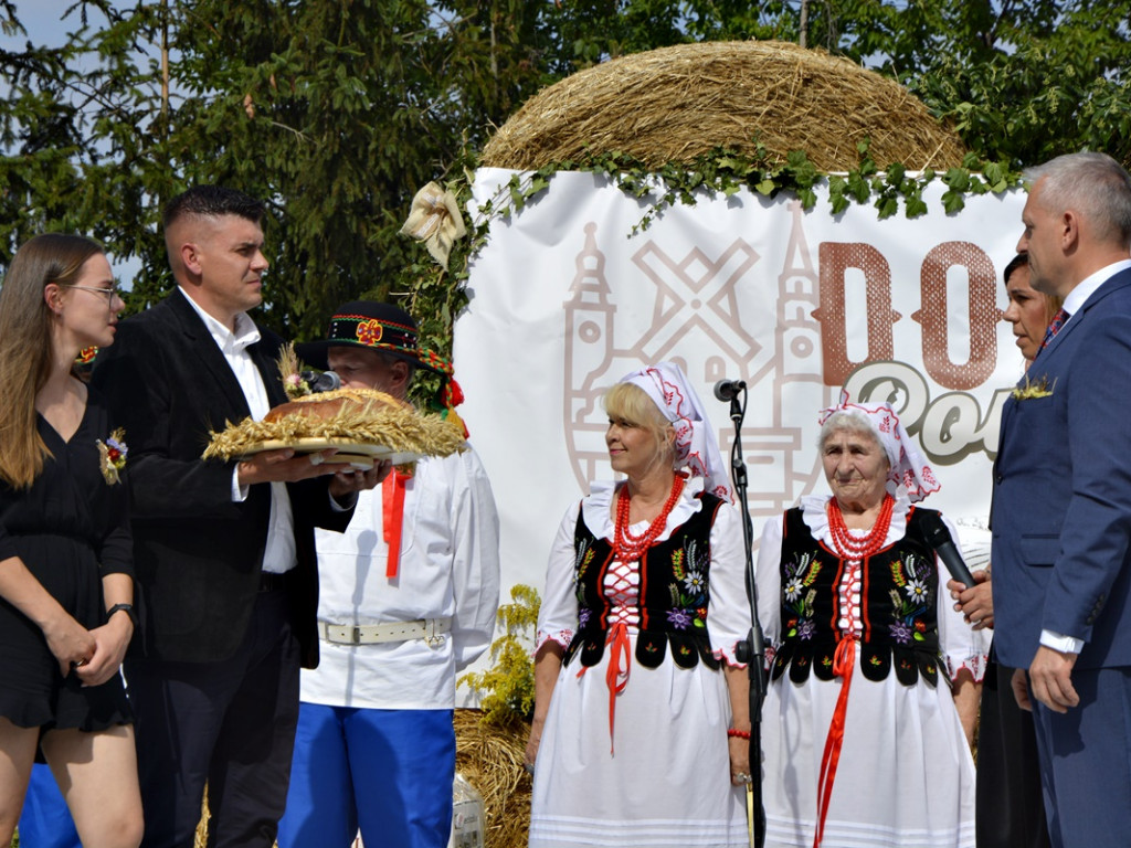 Dożynki powiatowe w Grodowcu [Zdjęcia]