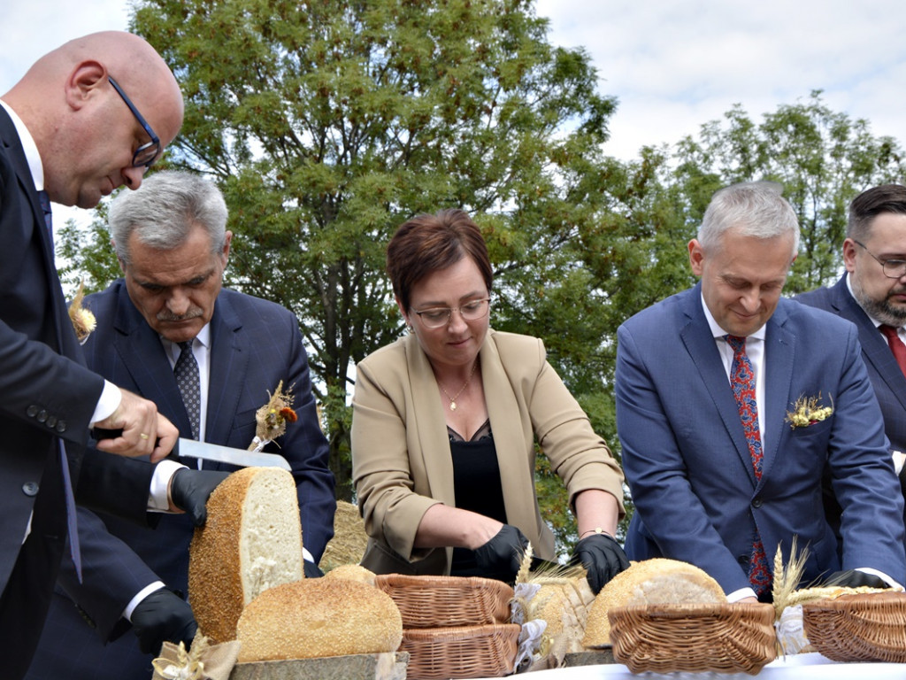 Dożynki powiatowe w Grodowcu [Zdjęcia]