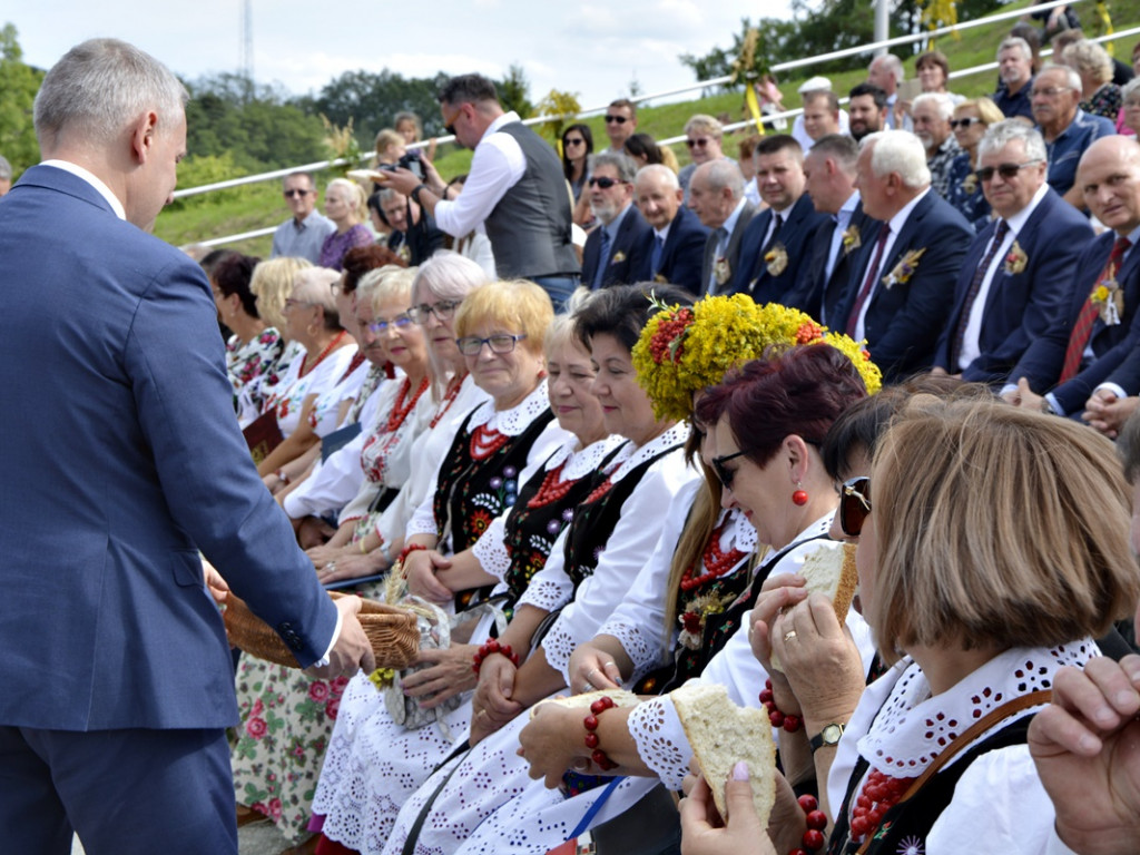 Dożynki powiatowe w Grodowcu [Zdjęcia]