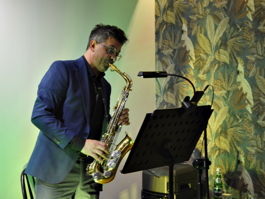 Muzyka przy kawie. Koncert w Salonie [Zdjęcia]