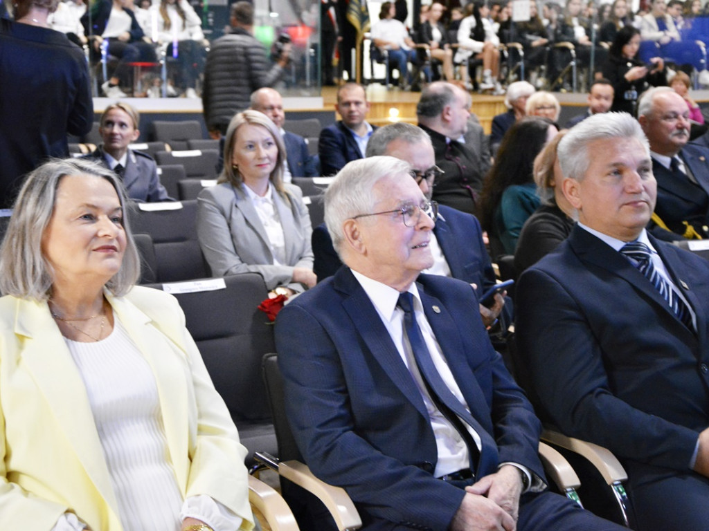 Były wagary i próby muzyczne o 5 rano... Jubileusz szkoły [Zdjęcia]