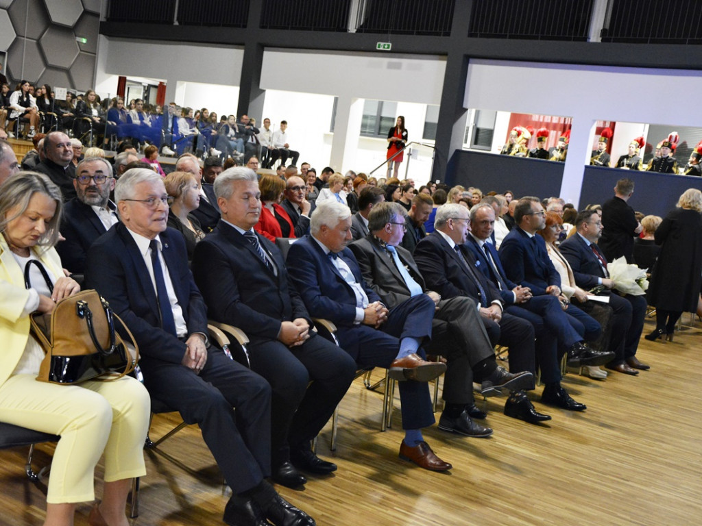 Były wagary i próby muzyczne o 5 rano... Jubileusz szkoły [Zdjęcia]