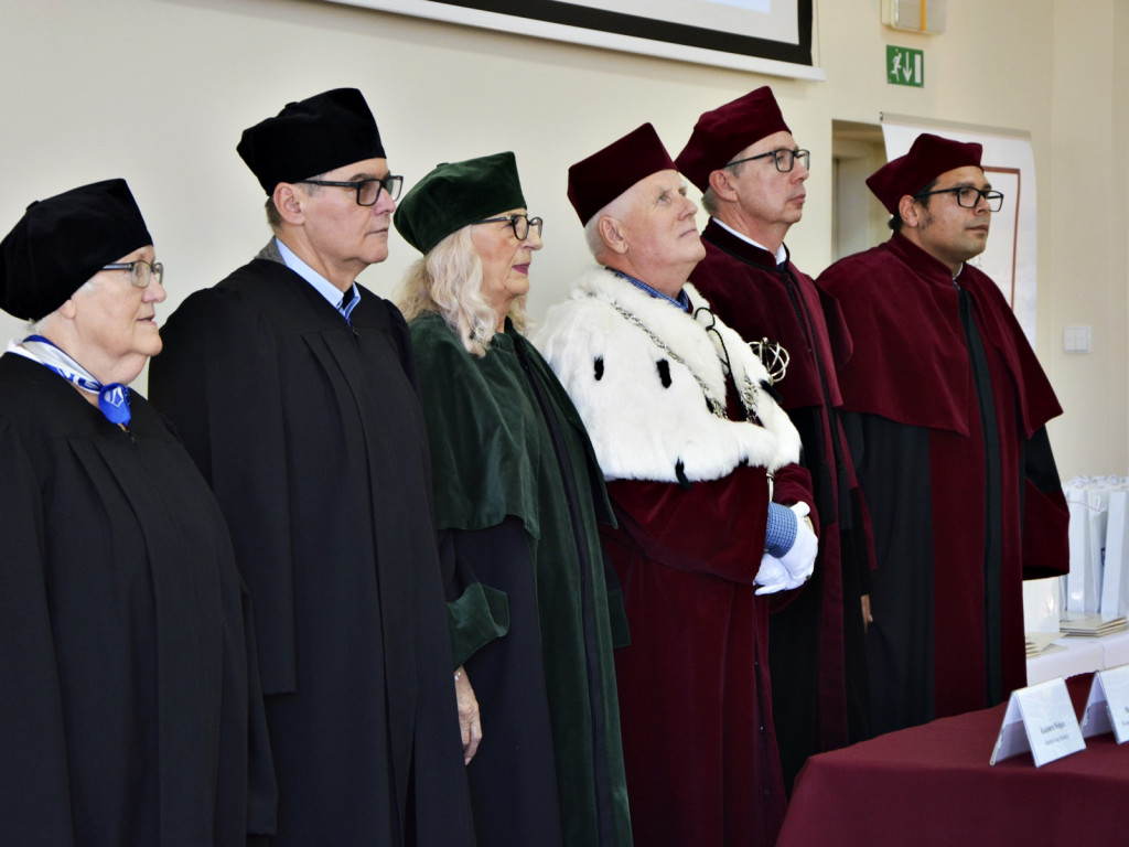 Seniorzy poszli na studia [Zdjęcia]