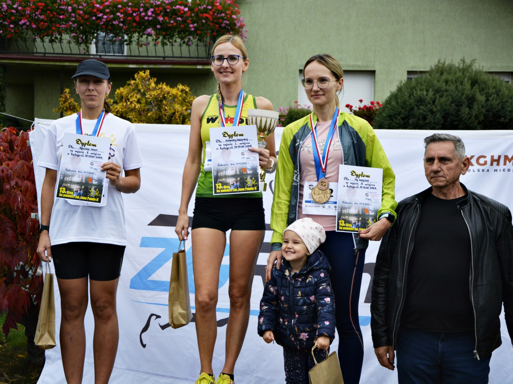 XIII Bieg Papieski w Radwanicach. Wystartowali dla Krzysztofa [Zdjęcia]