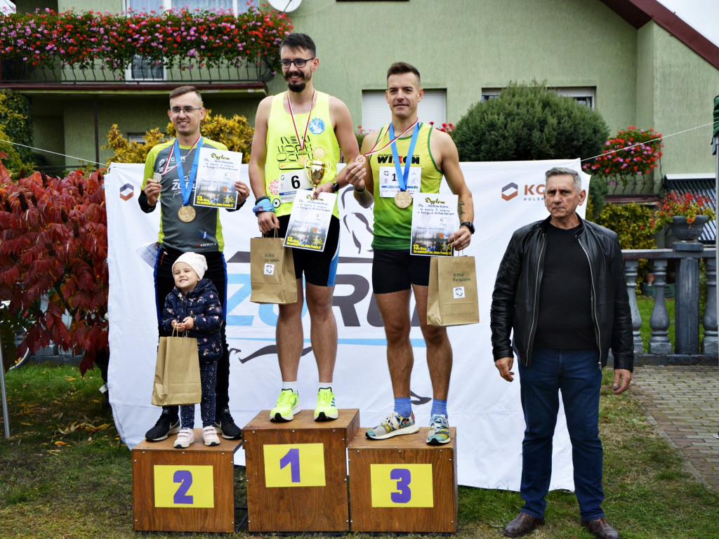 XIII Bieg Papieski w Radwanicach. Wystartowali dla Krzysztofa [Zdjęcia]