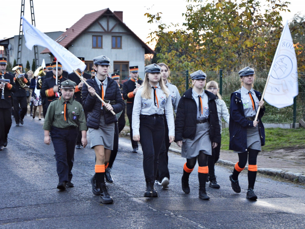 Wielka biesiada w Kłobuczynie. To z okazji 800-lecia [Zdjęcia]