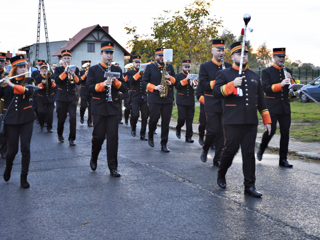 Wielka biesiada w Kłobuczynie. To z okazji 800-lecia [Zdjęcia]