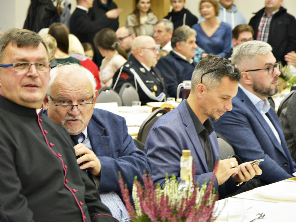 Wielka biesiada w Kłobuczynie. To z okazji 800-lecia [Zdjęcia]