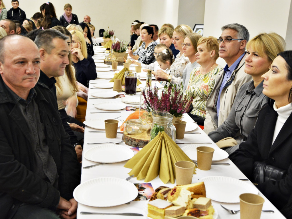 Wielka biesiada w Kłobuczynie. To z okazji 800-lecia [Zdjęcia]