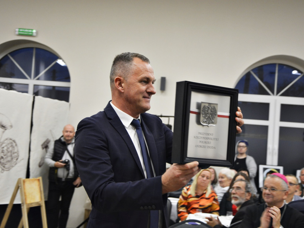 Wielka biesiada w Kłobuczynie. To z okazji 800-lecia [Zdjęcia]