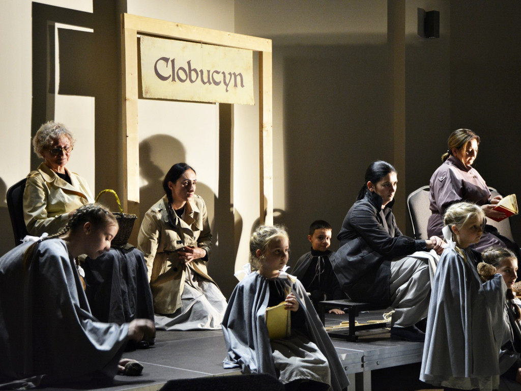 Wielka biesiada w Kłobuczynie. To z okazji 800-lecia [Zdjęcia]