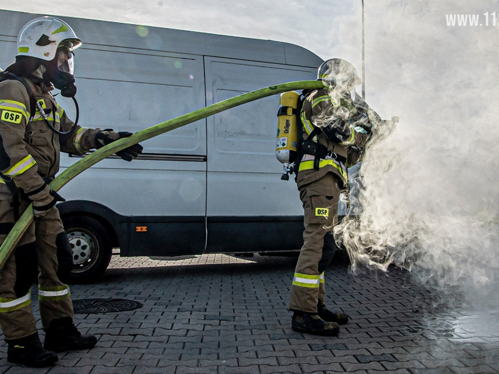 Pożar, wypadek... Strażacy ćwiczyli w CCC [Zdjęcia]