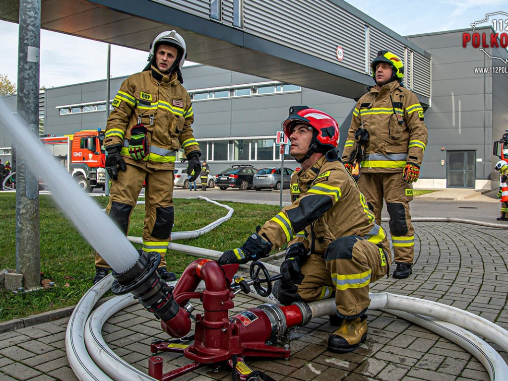 Pożar, wypadek... Strażacy ćwiczyli w CCC [Zdjęcia]