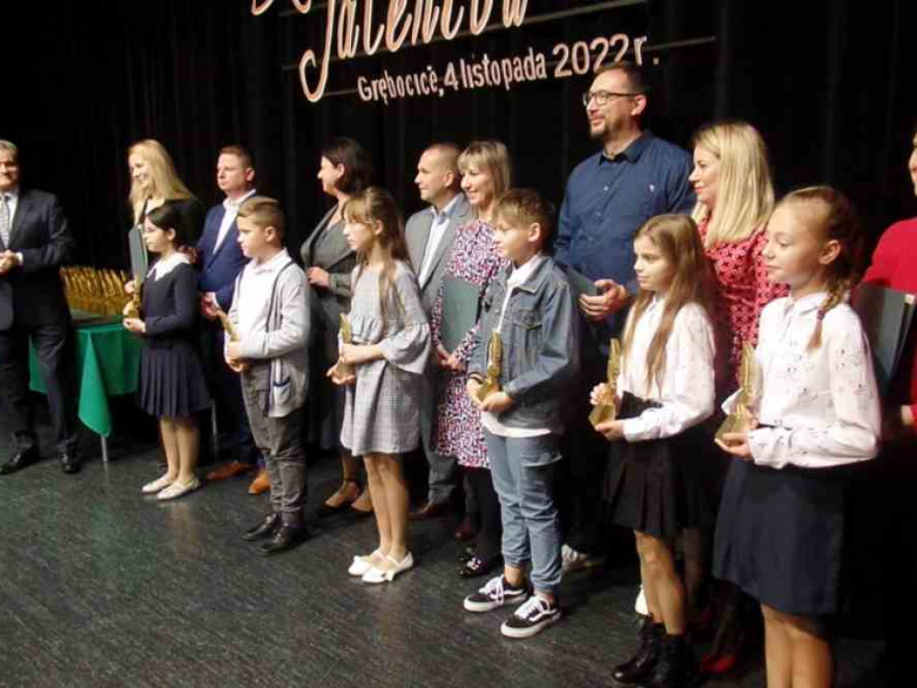 Wójt nagradza uzdolnionych. Gala Talentów w Grębocicach