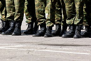Wezwania trafią do tysięcy Polaków. Kto musi szykować się na komisję?-34389