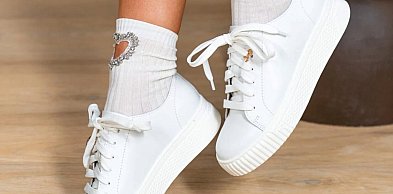 Sneakersy skóra naturalna – dlaczego to jeden z najlepszych wyborów